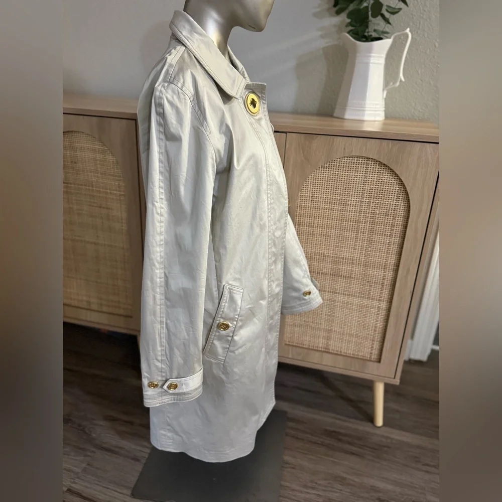 Coach Beige Trench Coat Gold Hardware Signature Lining size M